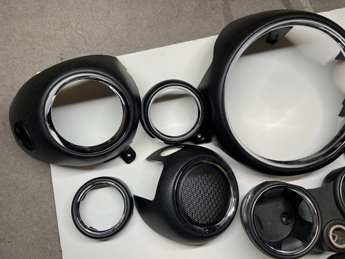 Mini Cooper R56 R57 R58 R59 OEM Chrome Rings Dash Trim - Picture 4 of 5