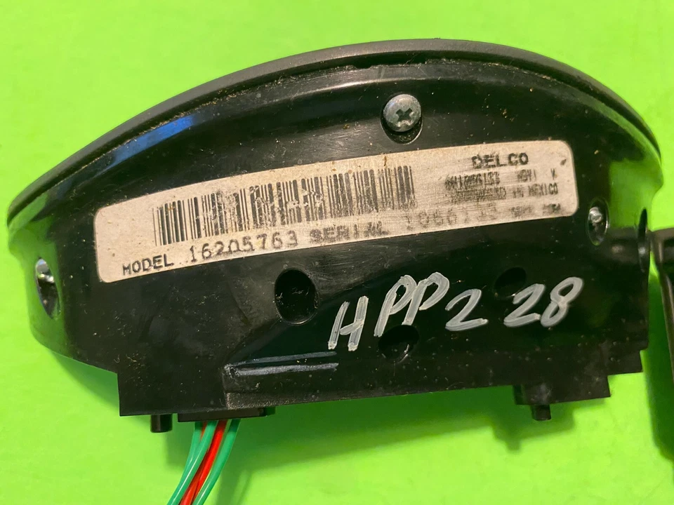 Interruptor de control de crucero de dirección Oldsmobile Silhouette 1997-99 OEM Foto 4 de 4