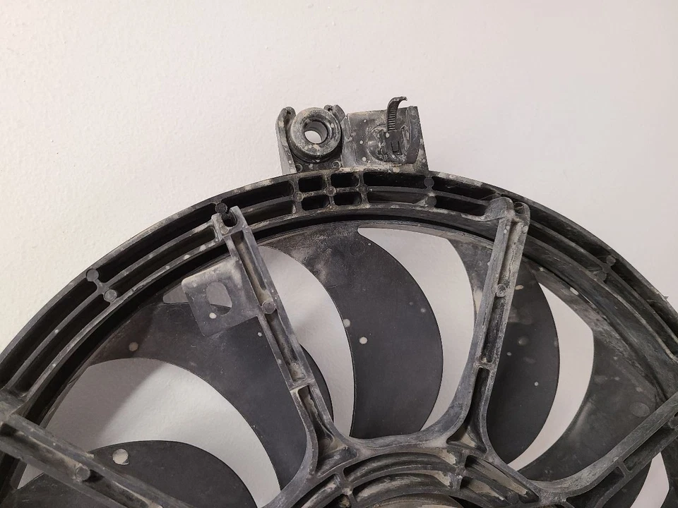 2009-2011 NISSAN MAXIMA Radiator Fan Motor Fan Assembly 214819N00A - Imagem 4 de 4