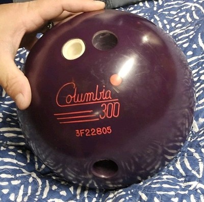 Vintage Columbia 300 The BEAST 15Lb 6 Oz Bowling Ball Drilled