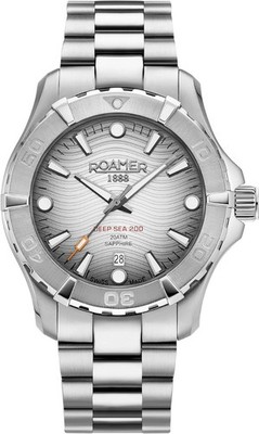 Roamer Herrenuhr mit silbernem Zifferblatt und silbernem Armband 860833 41 15 70