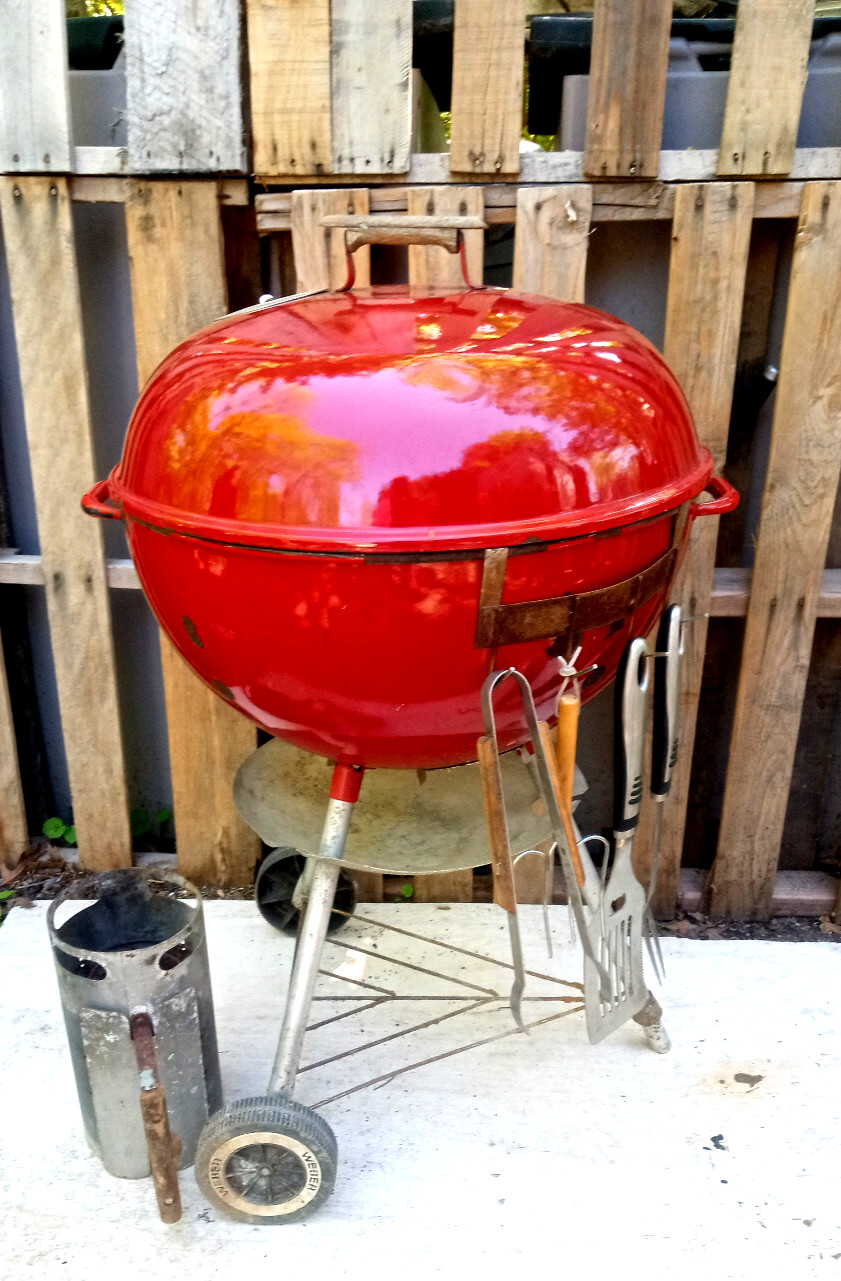 Weber Red Kettle Grill Collection - mfg in mid 1970s - vintage/rare