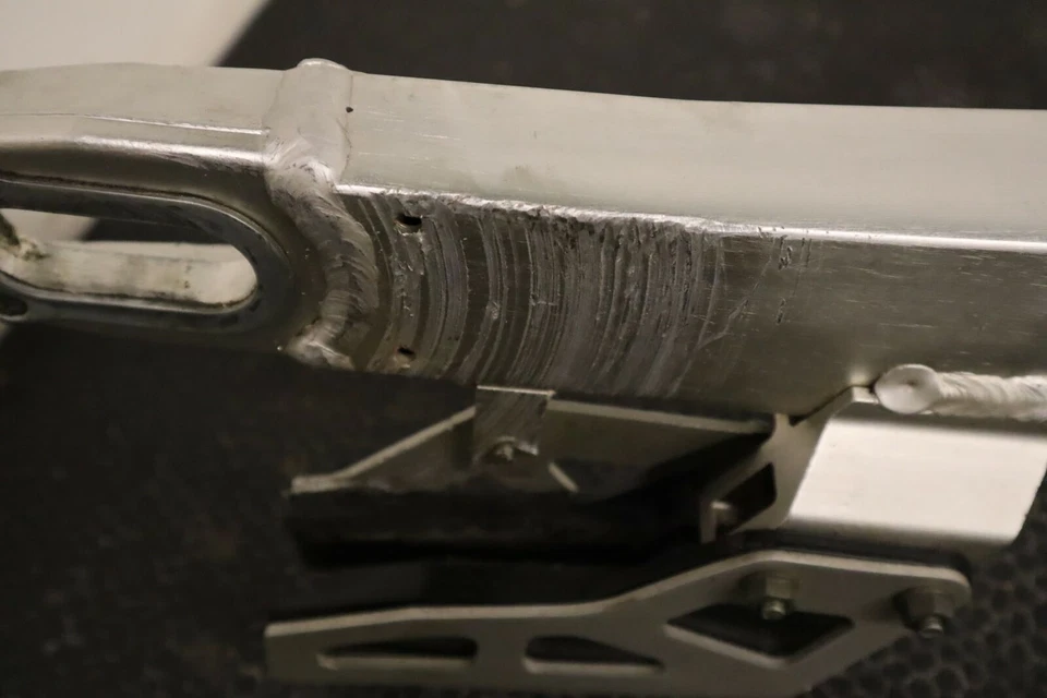 SUZUKI RMZ450 RMZ450Z 2005-2007 BRAZO OSCILANTE 61000-35G10 ENVÍO GRATUITO Foto 4 de 4