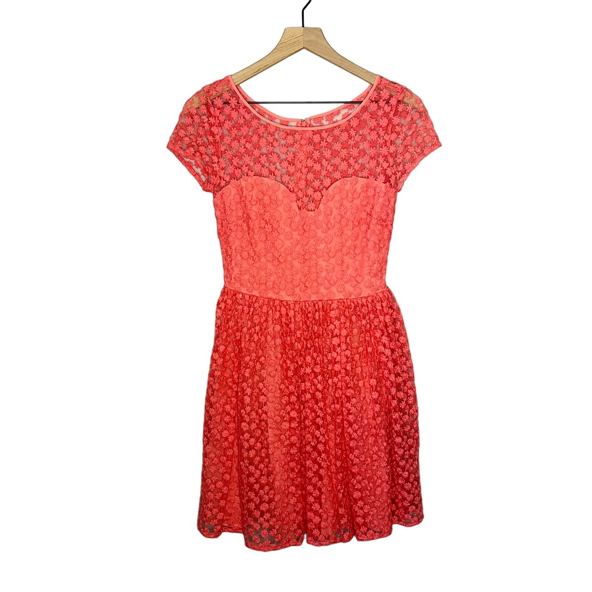 chinese dress ladies Nicole Miller New York Women's 3D lace Mock Neck, hi-Low Dress, Raspberry,  18 : Amazon.com.au: Clothing, Shoes & Accessories