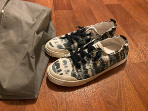 tretorn slip on sneakers