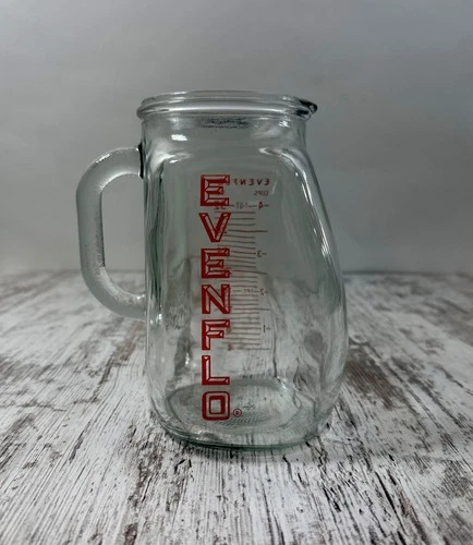 4 Cup Evenflo Measuring Glass Baby Formula Milk Jug Pitcher Jar Vintage 50’s USA