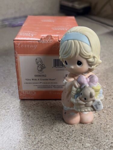 2004 Figurine Precious Moments Give with a Grateful Heart 0000382 - Photo 1/1