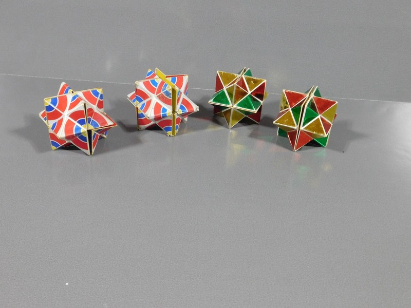 Vintage  80's or 90's  4 TWIN COMETS Shape Changing Puzzle Toys