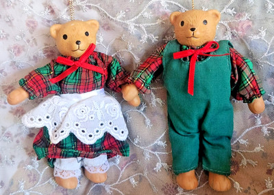 Vintage Christmas Bear Ornaments Delton Product Taiwan Ceramic Holiday