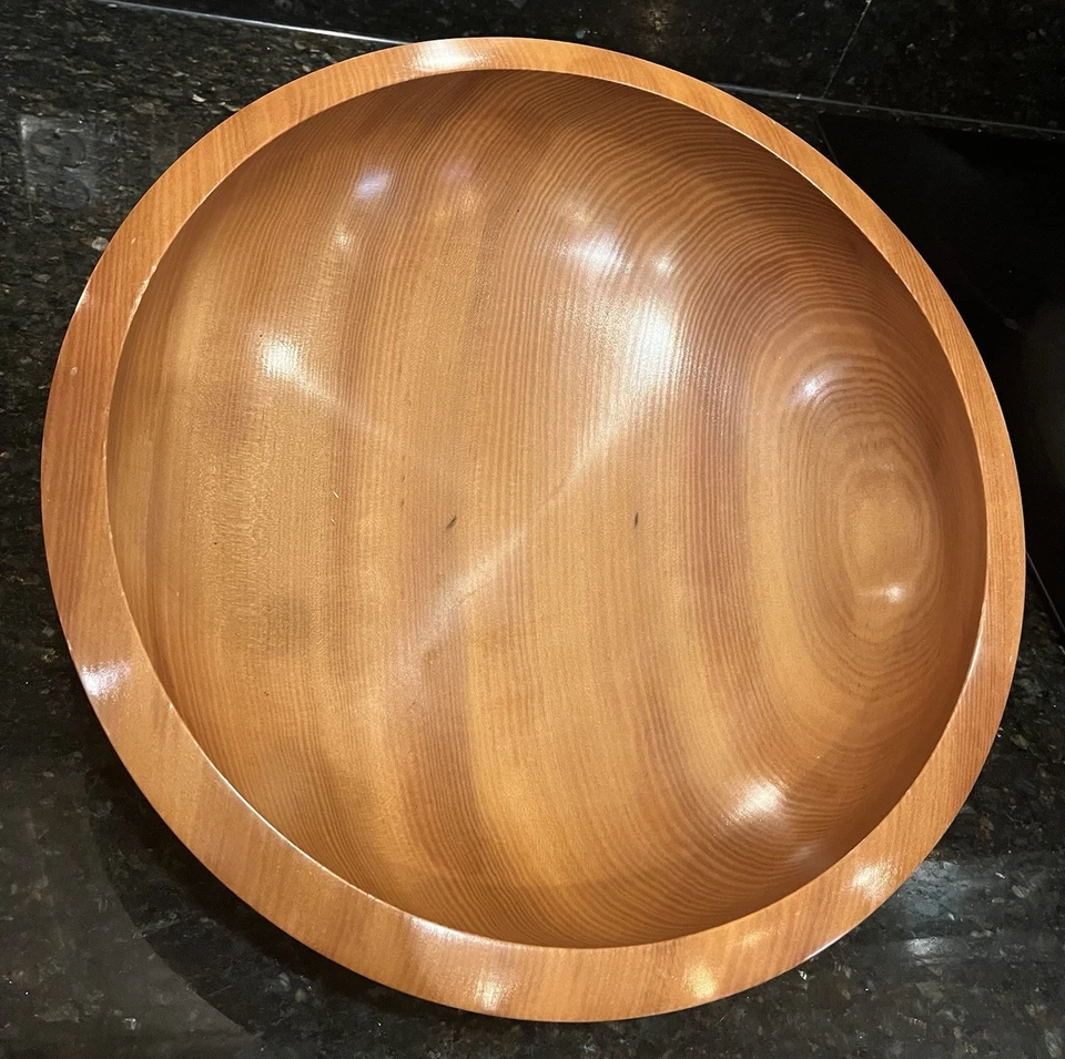 Gorgeous Handcrafted Australian Grey Sassafras  Wooden Salad Bowl - Image 3 of 4