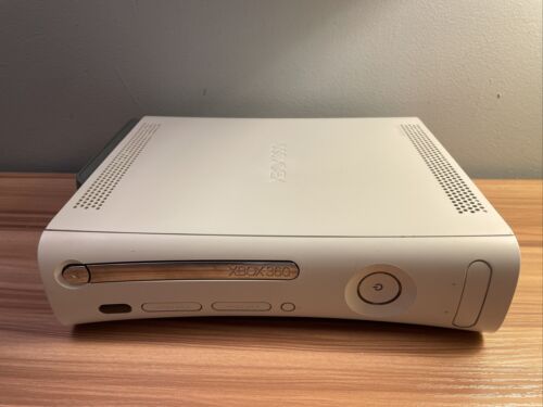 White XBOX 360 Console 60 GB HDD Untested - Afbeelding 1 van 7