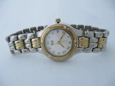 Esquire Swiss Women's Two-Toned Bracelet Band Analog Watch