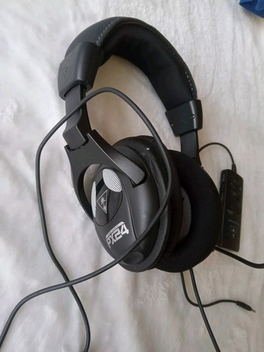 Gaming Headset Turtle Beach Ear Force PX24 PS4, With Remote, Tested & Works - Picture 2 of 12