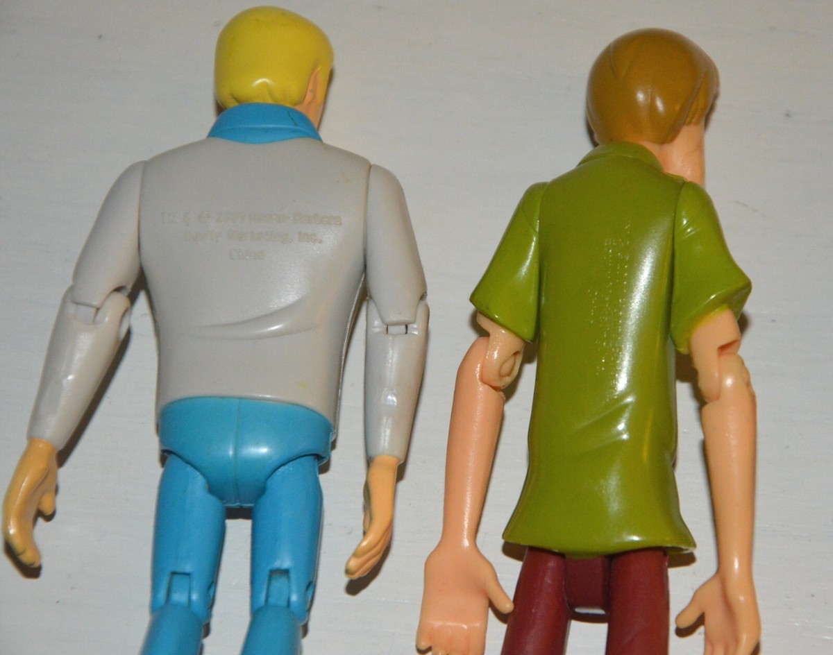MYSTERY MACHINE LANSAY 2005 + FIGURINES SCOOBY DOO + 1 VERRE