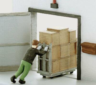 HO Warehouse Worker Pushing Dolly with freight load Finished 1/87 scale model