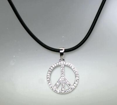 アクセサリー PEACE MGJ~ Sterling Silver Sparkling Crystals PEACE SIGN Pendant & 18
