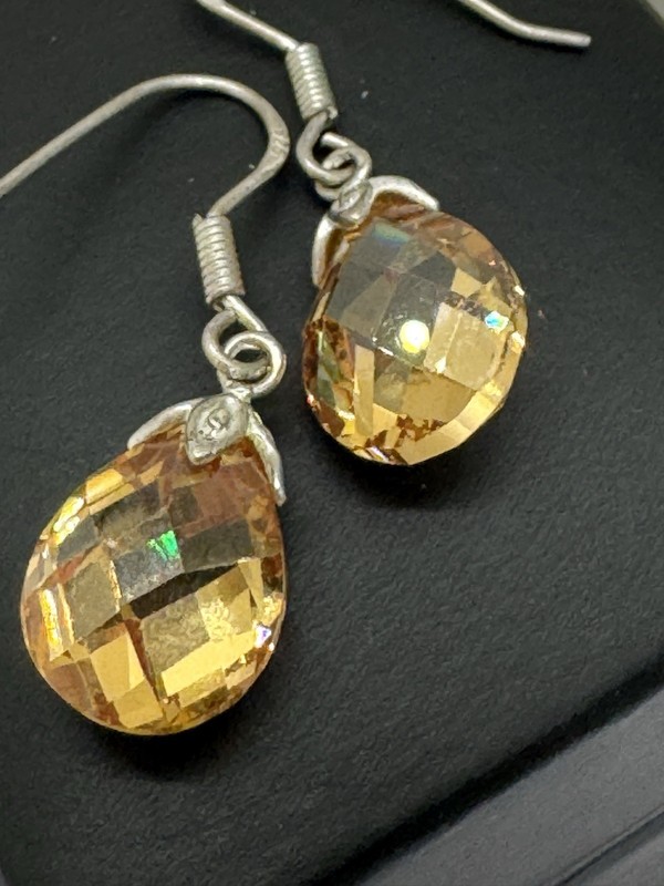 Sterling Silver Citrine Teardrop Earrings 4.8grams Faceted