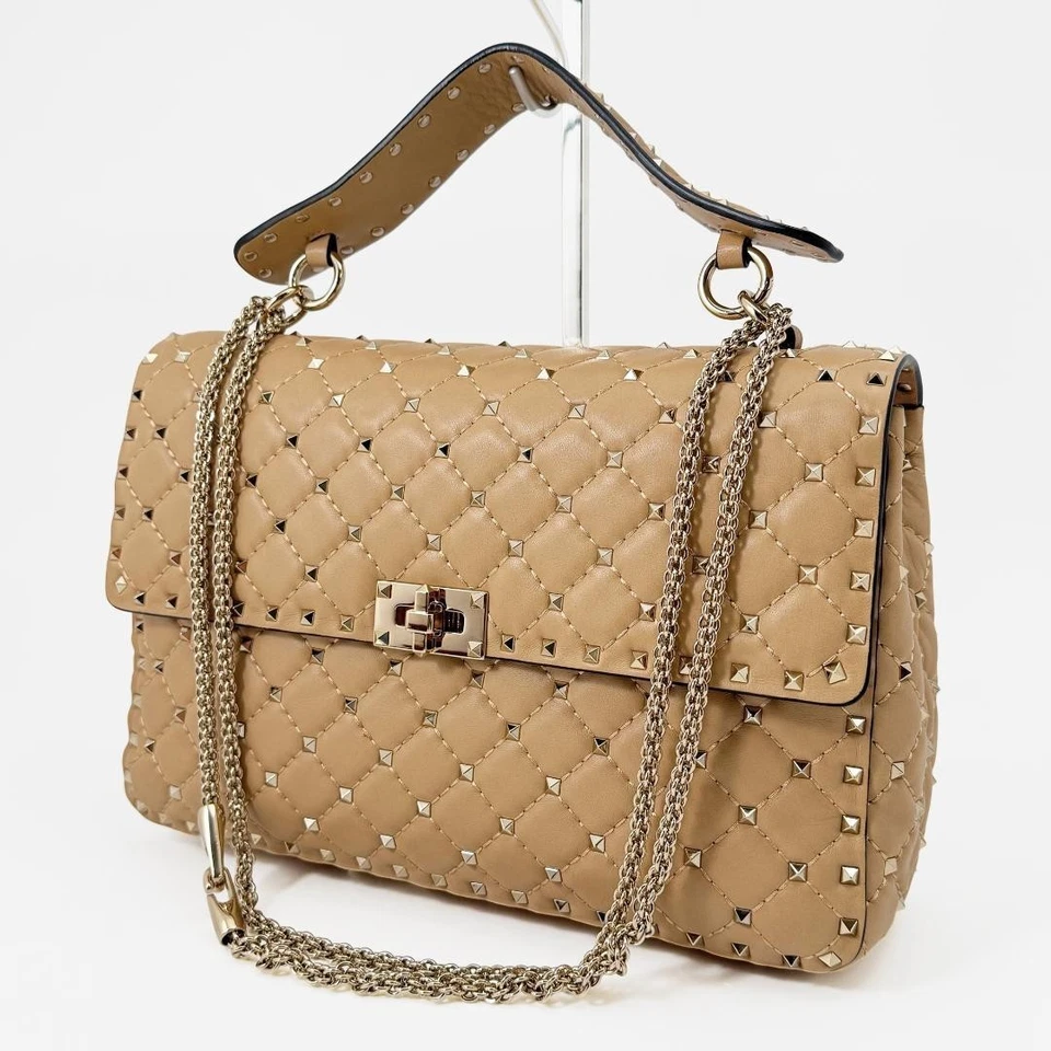 Bolso de Mano VALENTINO GARAVANI Rockstud 3 Vías Cuero Acolchado Beige Usado Foto 2 de 4