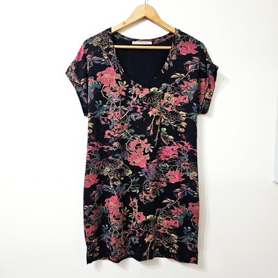 Peruvian Connection schwarzes T-Shirt-Kleid mit Blumenmuster Gr. S Tunika Top Baumwolle-Modal