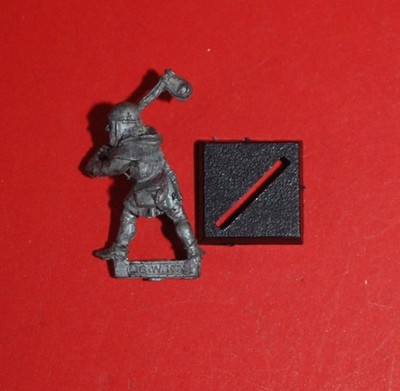 Warhammer - Fighter Serie - F4 Feudal - Retainer, Bogenschütze - Hurd - 1985