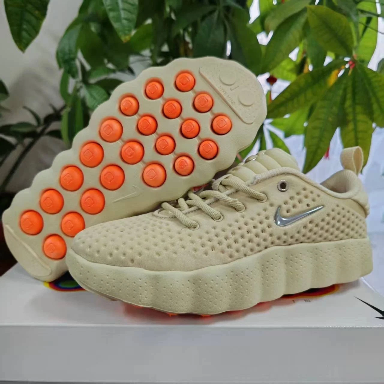 NEW Nike Mind 002 Men's Shoes - Light Khaki HQ4308-200