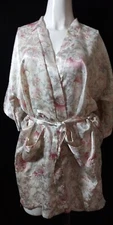 CELSA Floral Pink Short Robe Satin Finish Adjustable Strap Short Sleeve Size M/L