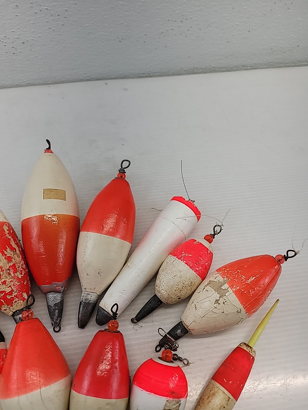VINTAGE Handmade Large Styrofoam AND WOODEN Fishing Bobbers Floats 13