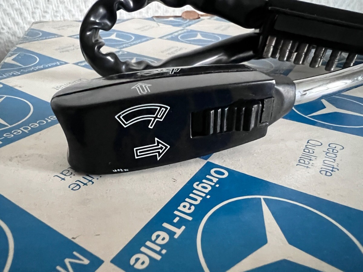 NEU NOS Mercedes 250SL 280SL W113 Blinkerschalter Schalter 