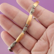 Liz Claiborne Silver Tone Peach Resin Rhinestone Link Bracelet Glam Statement