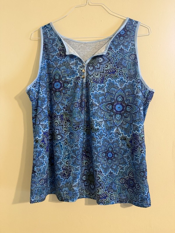Women’s SHEIN Blue Tank Top XL