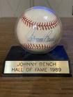 Johnny Bench Signed Baseball  Hall of Fame 1989  Display Case Included