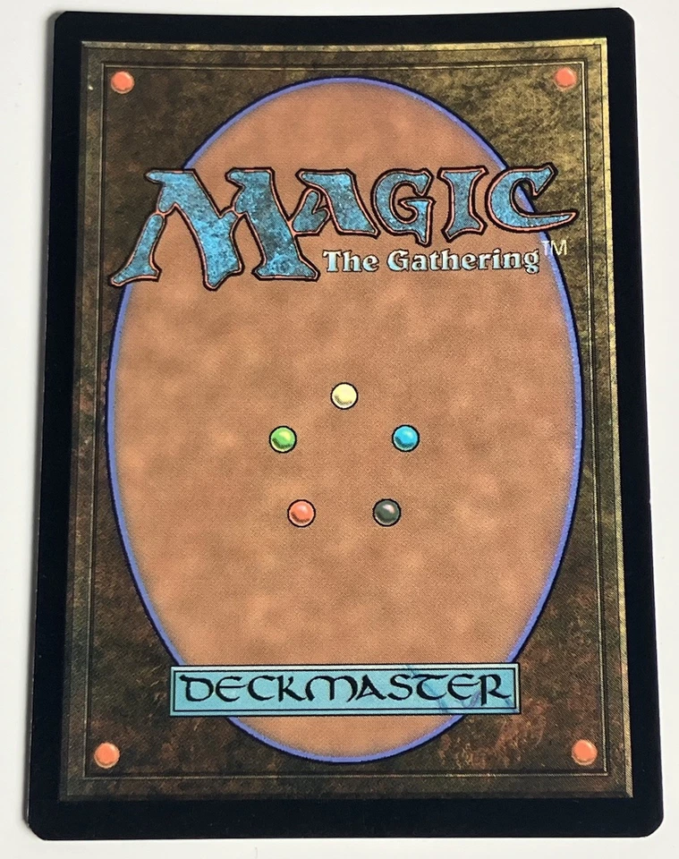 Magic the Gathering Ravnica Clue Edition Hallowed Fountain R0277 Borderless Foil - Image 2 of 2