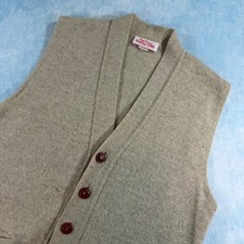 Fall River Knitting Mills Shetland Wool Vest Mens M Tan Excellent V-Neck Button