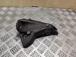 AUDI A6 Avant 4B5, C5 Getriebehalter 8D0399113AC 2.50 Diesel 132kw 26214520