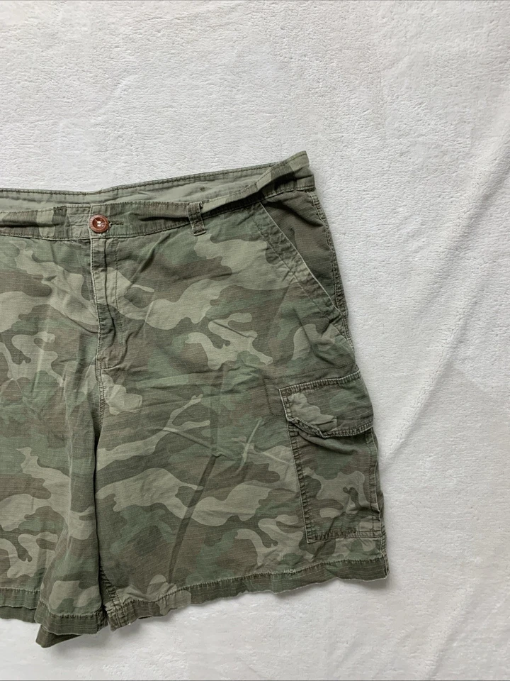 Faded Glory Mens 44 Shorts Cargo distressed Camouflage Utility Ripstop camo - Image 2 of 4