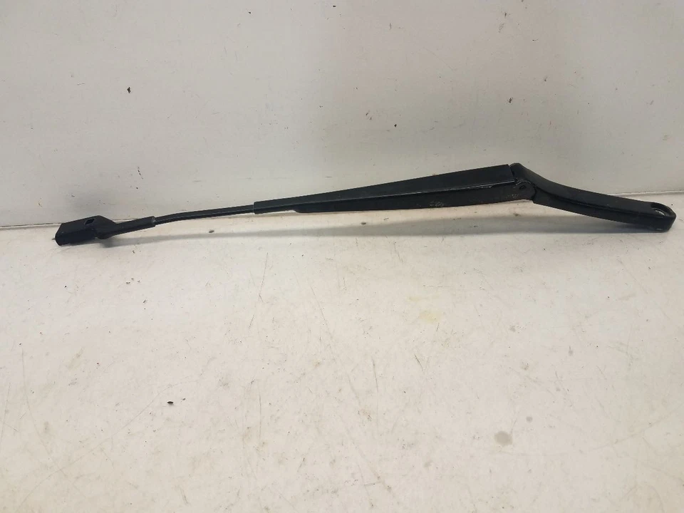 Brazo limpiaparabrisas izquierdo para conductores Volkswagen Jetta 2008  Foto 4 de 4