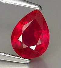 Lab-Created Ruby Pear Shape Corundum (5x3-25x20mm)