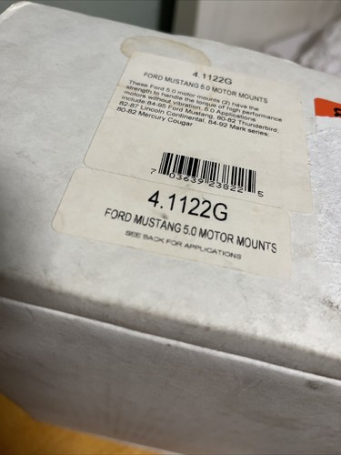 Energy Suspension 4.1122G Motor Mount Set Mustang 5.0.   - Bild 3 von 13