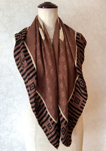 Fendi Classic FF letter scarf iuu.org.tr