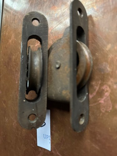 Lot Of 2 PAIR VTG Window Sash Pulley Cast Iron Steel 5 X 1-1/8 Salvage Set #3 - Picture 5 of 10