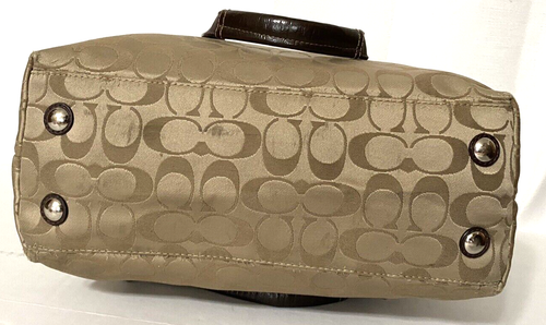 Coach C1261-F19262 Braun Signatur Satin Umhängetasche Beuteltasche Schultertasche (12"x12"x4") - Bild 4 von 11