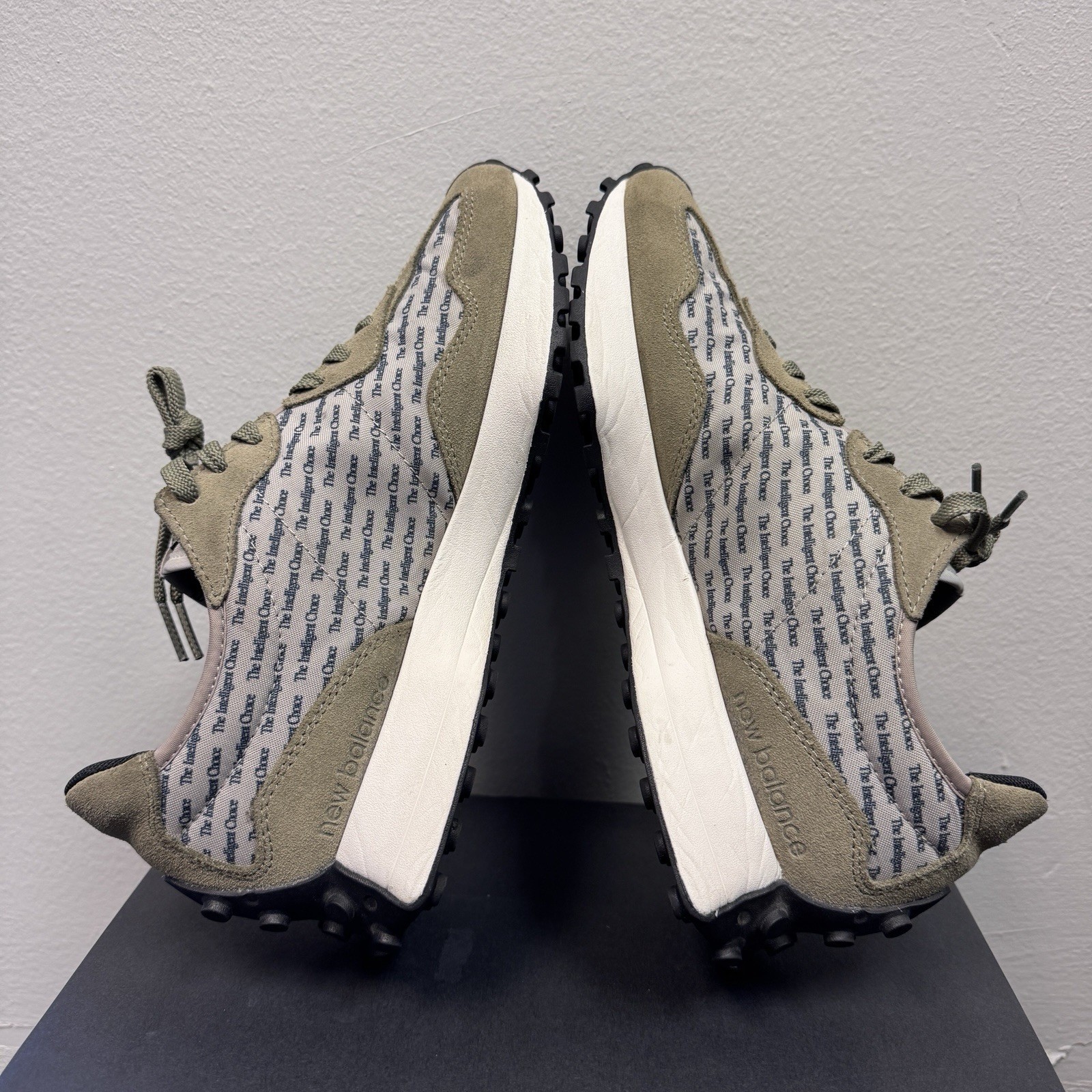 New Balance 327 Sneakers Aluminum Covert Green Mens 8 Womens 9.5 MS327IB thumbnail 5