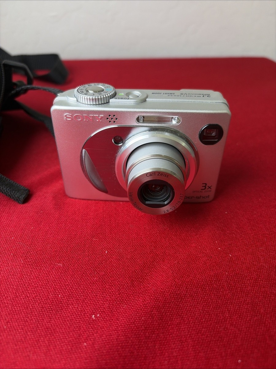 Sony Cyber-shot DSC-W1 Camera 5.1MP 3x Zoom Compact Silver W LCS