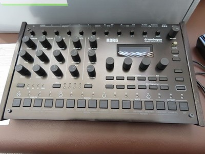 KORG drumlogue Hybrid Drum Machine Sequencer (Used, with AC adapter)
