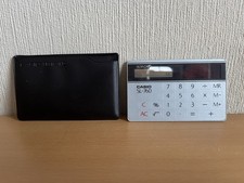 Taschenrechner CASIO SL-760 FILM CARD - Solar  Scheckkartenformat TOP-Zustand