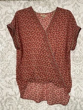 Max Studio Strawberry Print Cap Sleeve High Low Hem V Neck Blouse Red White S