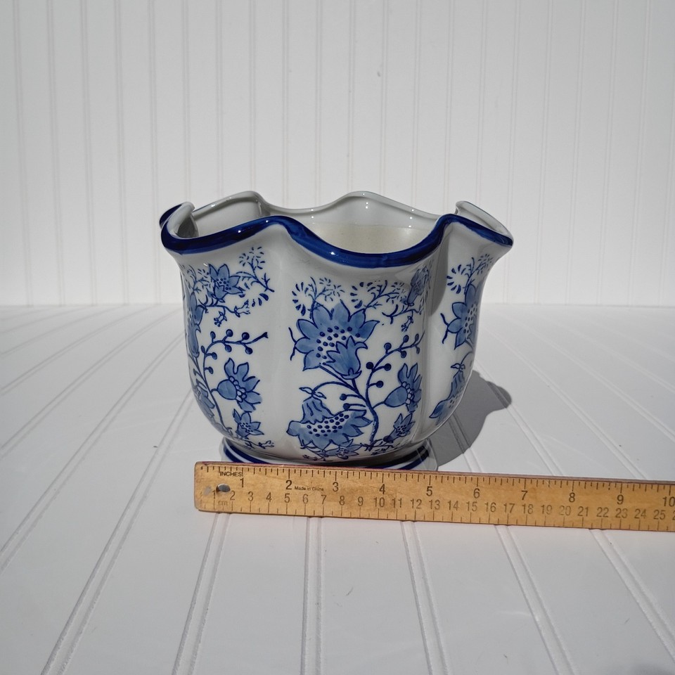 Scalloped Ruffled Rim Blue and White Floral Porcelain Planter Pot Scalloped Rim Ruffled ...