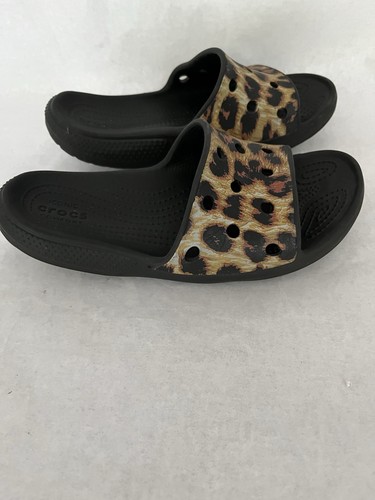 Crocs Classic Leopard Sandals M5 W7 - Picture 2 of 7
