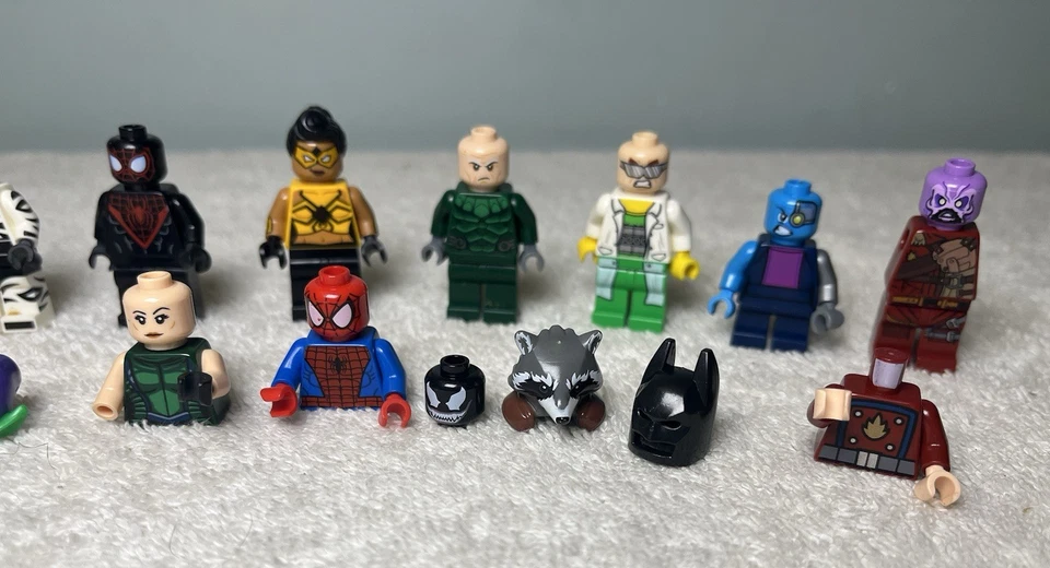 LEGO DC Marvel Minifiguras y Piezas Lote Zebra-Man Tarántula Miles Morales Nebulosa Foto 3 de 4