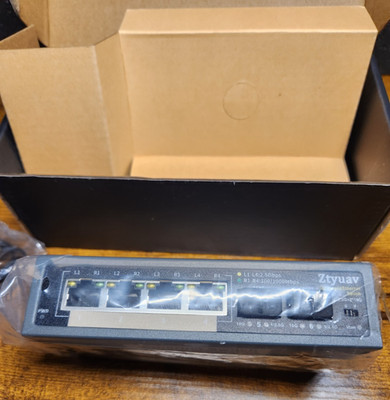 2.5G Ethernet Switch 5 Port 2.5Gbps Multi-Gig LAN Desktop Plug & Play